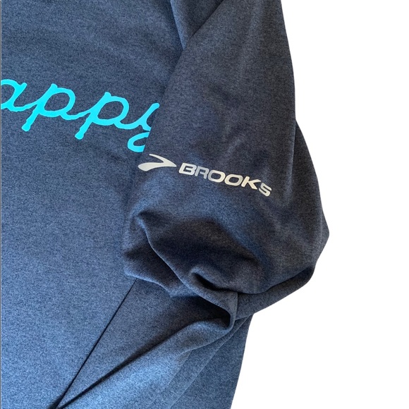 Brooks EZ T Run Happy Navy Long Sleeve T-Shirt - Picture 6 of 14